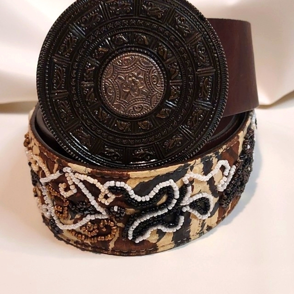 CHICO'S Western Cowgirl brown beaded faux leather belt sz M - Picture 2 of 11